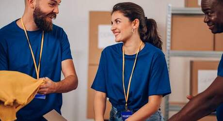 Wie funktioniert ein Freiwilliges Soziales Jahr? – Alles rund ums FSJ im Überblick Wie funktioniert ein Freiwilliges Soziales Jahr? – Alles rund ums FSJ im Überblick