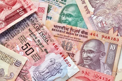 Wie viel kostet ein Touristenvisum für Indien?
