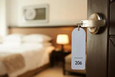 Ist Urlaub buchen am Wochenende teurer? Ist Urlaub buchen am Wochenende teurer?