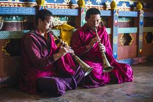 Ist eine Gruppenreise in Bhutan nur als Rundreise möglich?