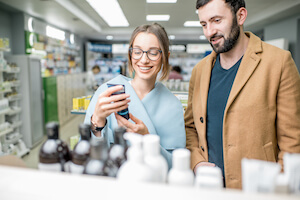 Was gehört in die Reiseapotheke?