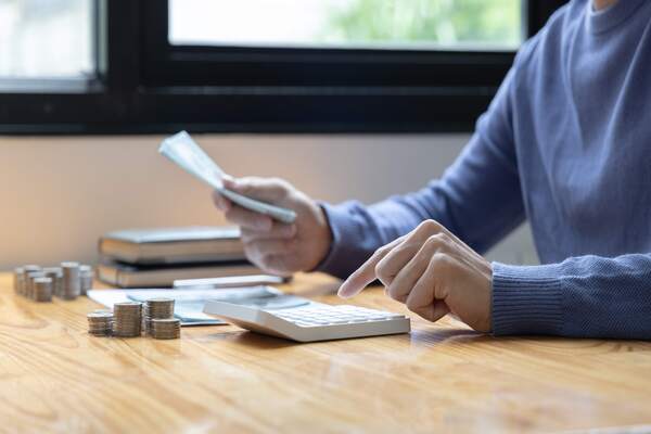 Wie viel kostet ein Freiwilliges Soziales Jahr im Ausland? Wie viel kostet ein Freiwilliges Soziales Jahr im Ausland?